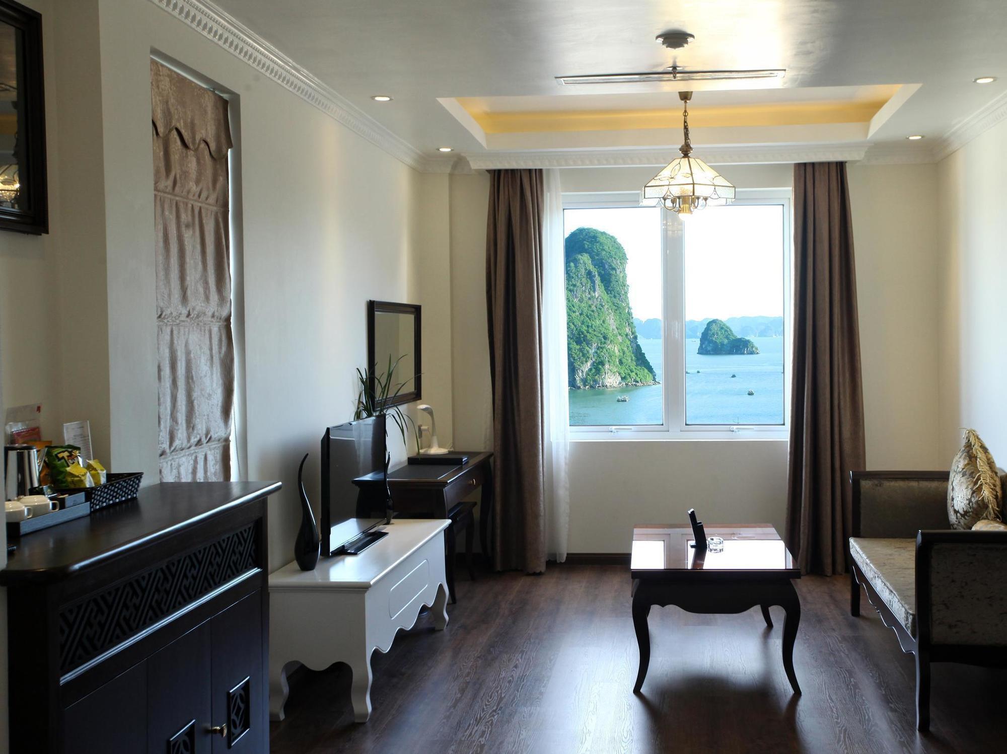 City Bay Hotel Халонг Экстерьер фото